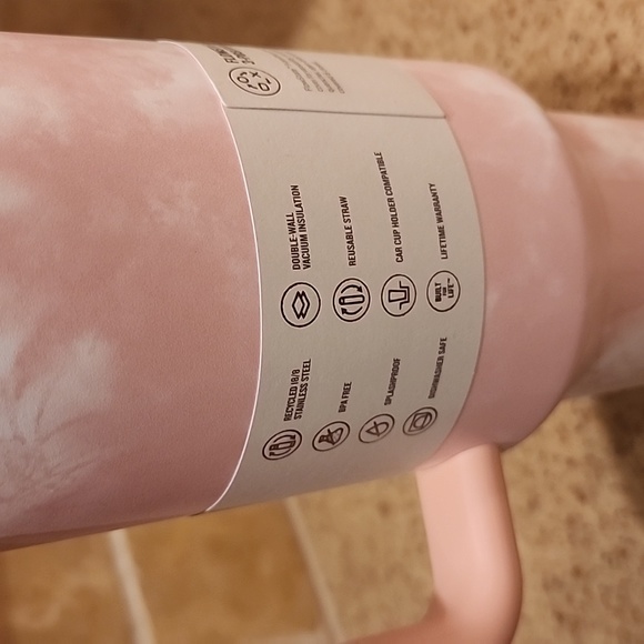 NWT IN BOX STANLEY PINK TYE DYE 40 OZ TUMBLER LIMITED EDITION COLOR. - Picture 3 of 7